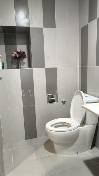 TEAL Sathorn-Taksin, Bangkok, 88 Soi Somdet Phra Chao Tak Sin 9, Samlae, Thon Buri, Bangkok, 1 Bedroom, 45 sqm, Condo For Rent, by Penpicha Phumprachian, 500393024 - DDproperty.com