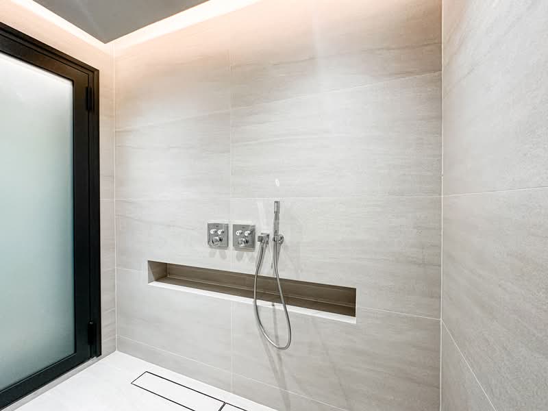 Banyan Tree Grand Residences (Seaview Residences), Phuket, Choeng Thale, Thalang, Phuket, 3 Bedrooms, 213 sqm, Condo For Sale, by Patcharaporn Wongsachayo, 500393068 - DDproperty.com
