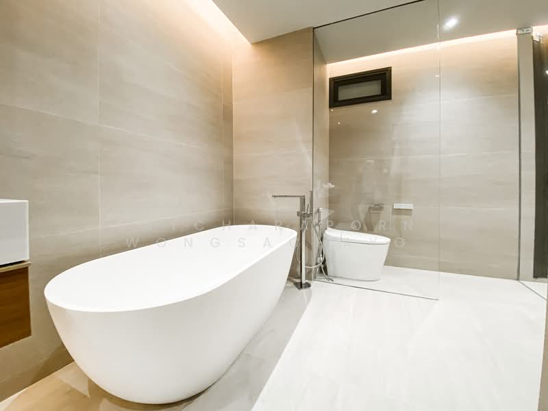 Banyan Tree Grand Residences (Seaview Residences), Phuket, Choeng Thale, Thalang, Phuket, 3 Bedrooms, 213 sqm, Condo For Sale, by Patcharaporn Wongsachayo, 500393068 - DDproperty.com