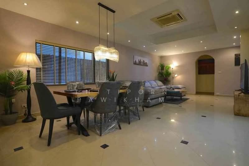 3-BR House, Chon Buri (Pattaya), Nong Pru, Bang Lamung (Pattaya), Chon Buri (Pattaya), 3 Bedrooms, 564 sqm, Single Detached House For Rent, by Thitiporn Pawikham, 500393079 - DDproperty.com
