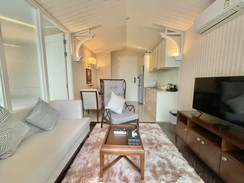Grand Florida Beachfront : แกรนด์ ฟลอริด้า บีชฟร้อนท์, ชลบุรี, ซอยนาจอมเทียน 14, นาจอมเทียน, สัตหีบ, ชลบุรี, 35 ตร.ม., คอนโด ขาย, โดย Achitaphop Klinpipat, 500393086 - DDproperty.com
