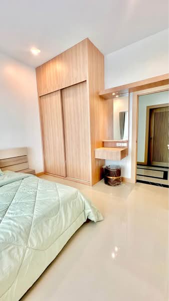 3-BR House, Chon Buri (Pattaya), Poong, Bang Lamung (Pattaya), Chon Buri (Pattaya), 3 Bedrooms, 204 sqm, Single Detached House For Sale, by Thitiporn Pawikham, 500393100 - DDproperty.com