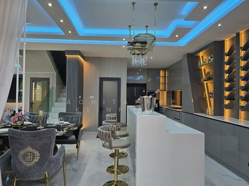 The Grand 9, Chon Buri (Pattaya), Nong Pru, Bang Lamung (Pattaya), Chon Buri (Pattaya), 3 Bedrooms, 220 sqm, Single Detached House For Sale, by Achitaphop Klinpipat, 500393119 - DDproperty.com