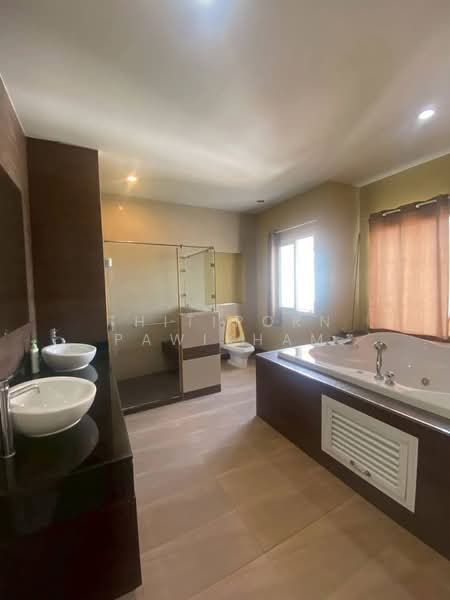 undefined, Chon Buri (Pattaya), Bang Phra, Si Racha, Chon Buri (Pattaya), 3 Bedrooms, 316 sqm, Townhouse For Sale, by Thitiporn Pawikham, 500393143 - DDproperty.com