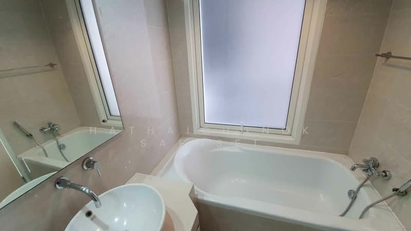 Baan Siri 24, Bangkok, 39 Sukhumvit 24 Alley, Khong Tan, Khlong Toei, Bangkok, 2 Bedrooms, 90 sqm, Condo For Rent, by Hathaichanok Saenset, 500393184 - DDproperty.com