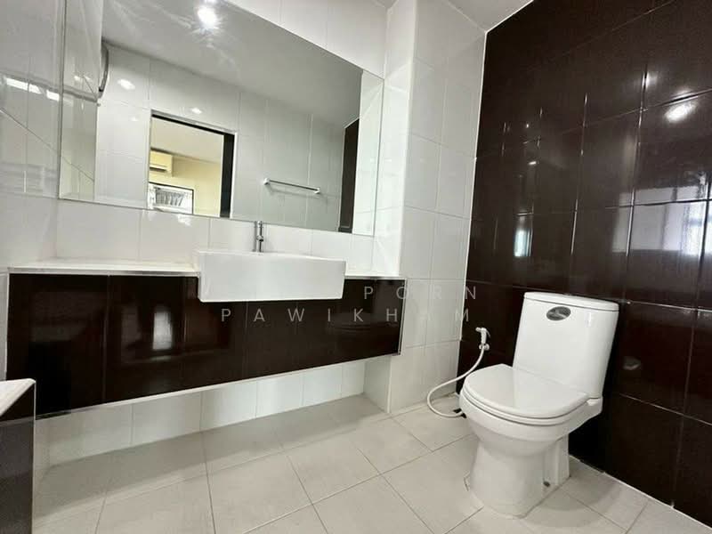 Ladda Condo View, Chon Buri (Pattaya), Cherm Chom Phon Road, Si Racha, Chon Buri (Pattaya), 2 Bedrooms, 62 sqm, Condo For Rent, by Thitiporn Pawikham, 500393186 - DDproperty.com
