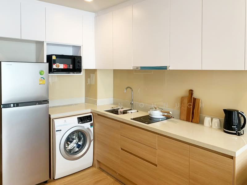 Noble Around Sukhumvit 33, Bangkok, 17 Soi Sukhumvit 33, Khlong Tan Nua, Watthana, Bangkok, 1 Bedroom, 44 sqm, Condo For Rent, by Ampaporn Ohnuch, 500393219 - DDproperty.com