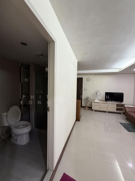 Zenith Place @ Sukhumvit 71/1, Bangkok, 1747 Sukhumvit Road, Phra Kanong Nua, Watthana, Bangkok, 1 Bedroom, 54 sqm, Condo For Rent, by Phitchaporn Kongsamrong, 500393410 - DDproperty.com