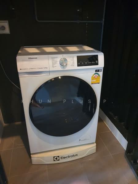 Urbano Absolute Sathon-Taksin, Bangkok, 345 Charoen Nakhon 14/2 Alley, Khlong Ton Sai, Khlong San, Bangkok, 1 Bedroom, 37 sqm, Condo For Rent, by Khun Plus P., 500393432 - DDproperty.com