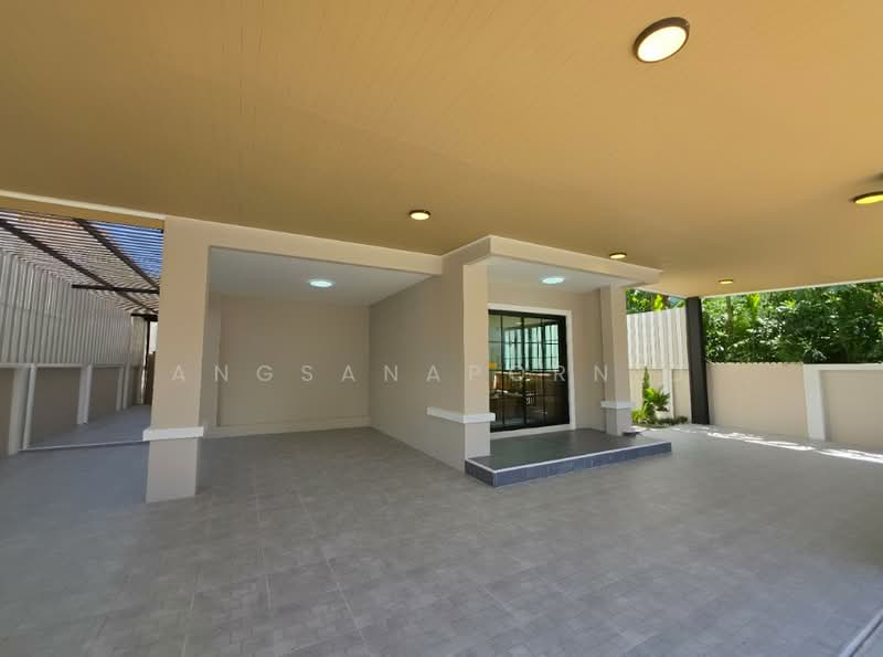 เพอร์เฟคเพลส ไทรม้า รัตนาธิเบศร์, Nonthaburi, Bang Rak Noi, Muang Nonthaburi, Nonthaburi, 4 Bedrooms, 160 sqm, Single Detached House For Sale, by Angsanaporn D, 500393455 - DDproperty.com