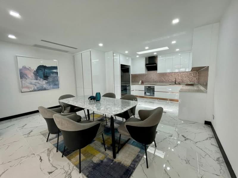 Casa Jomtien condominiums, Chon Buri (Pattaya), 108/1 หาดจอมเทียน, Nong Pru, Bang Lamung (Pattaya), Chon Buri (Pattaya), 5 Bedrooms, 480 sqm, Condo For Rent, by Vikrant Kokar, 500393465 - DDproperty.com