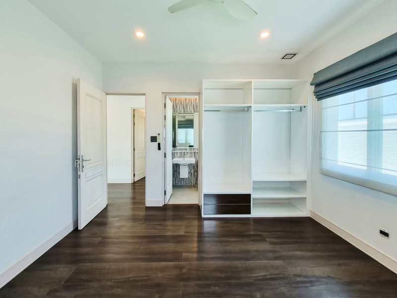 Nantawan Bangna Km.7, Samut Prakan, 98 Bangna-Trad Road, Bang Kaeo, Bang Plee, Samut Prakan, 4 Bedrooms, 285 sqm, Single Detached House For Rent, by Princeton Estate Co.,Ltd., 500393495 - DDproperty.com
