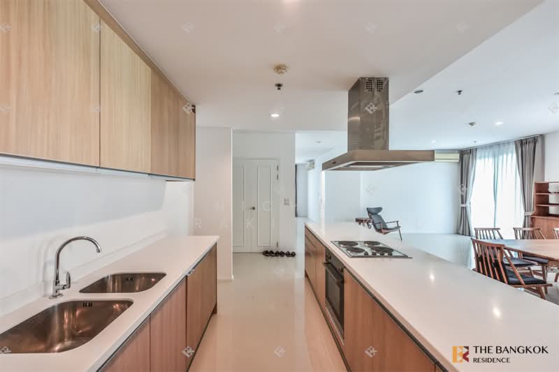 Villa Asoke, Bangkok, 1588 New Petchburi Road, Makkasan, Ratchathewi, Bangkok, 5 Bedrooms, 313 sqm, Condo For Rent, by Nicha Peerakittikul, 500393498 - DDproperty.com