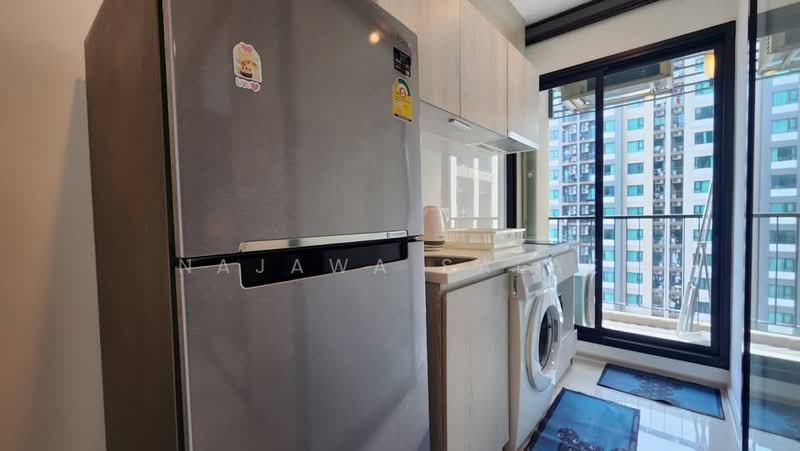Life Asoke, Bangkok, Asoke-Dindang Road, Bang Kapi, Huai Khwang, Bangkok, 1 Bedroom, 29 sqm, Condo For Rent, by Najawa Salae, 500393612 - DDproperty.com