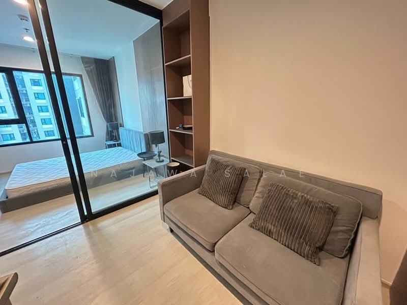 Life Asoke, Bangkok, Asoke-Dindang Road, Bang Kapi, Huai Khwang, Bangkok, 1 Bedroom, 29 sqm, Condo For Rent, by Najawa Salae, 500393612 - DDproperty.com