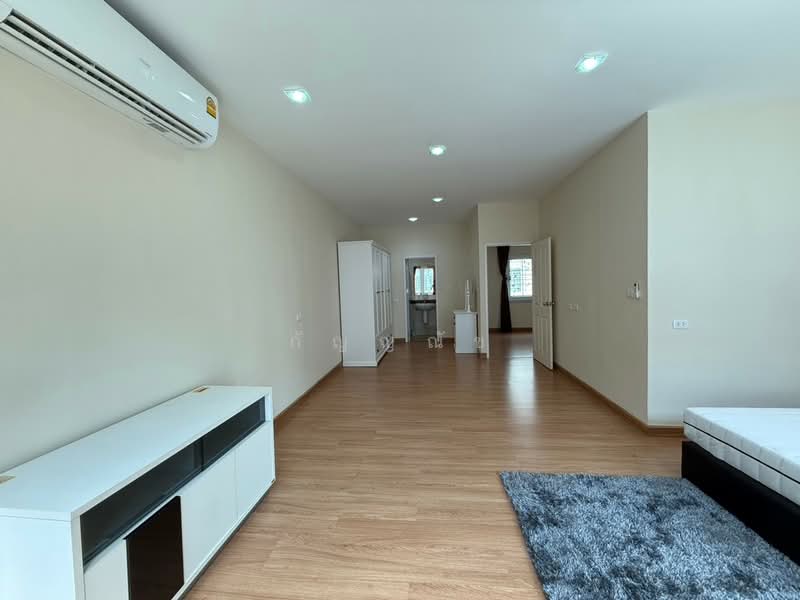 Golden Town Ladprao-Kaset Nawamin, Bangkok, Chorake Bua, Lat Phrao, Bangkok, 5 Bedrooms, 187 sqm, Townhouse For Rent, by กัญญณัช, 500393617 - DDproperty.com