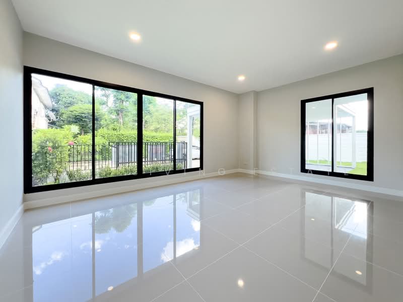 Nanthawan Wongwaen - Rattanathibet, Nonthaburi, Sao Thong Hin, Bang Yai, Nonthaburi, 5 Bedrooms, 369 sqm, Single Detached House For Sale, by Haus Living Estate, 500393631 - DDproperty.com