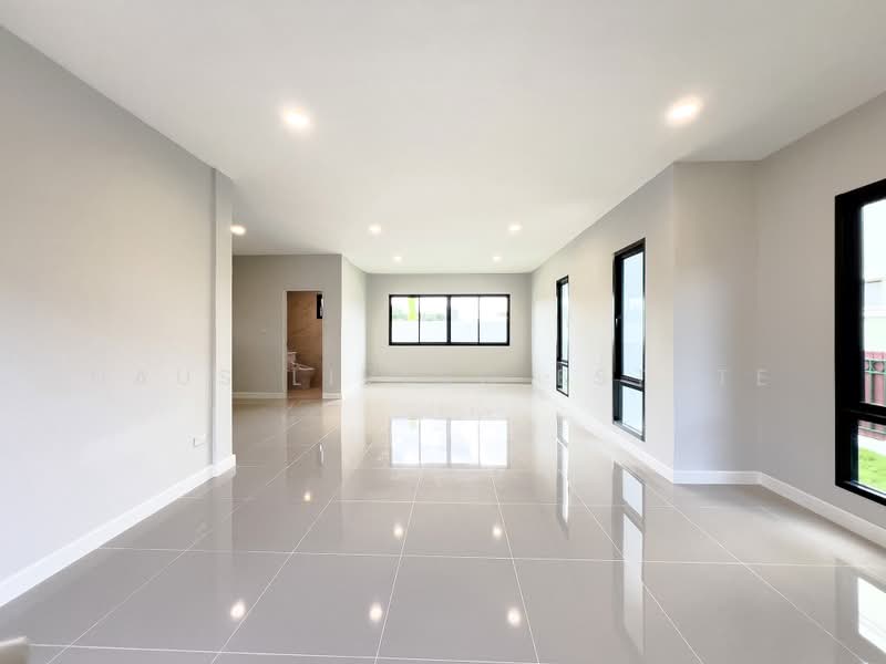 Nanthawan Wongwaen - Rattanathibet, Nonthaburi, Sao Thong Hin, Bang Yai, Nonthaburi, 5 Bedrooms, 369 sqm, Single Detached House For Sale, by Haus Living Estate, 500393631 - DDproperty.com