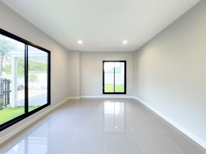 Nanthawan Wongwaen - Rattanathibet, Nonthaburi, Sao Thong Hin, Bang Yai, Nonthaburi, 5 Bedrooms, 369 sqm, Single Detached House For Sale, by Haus Living Estate, 500393631 - DDproperty.com