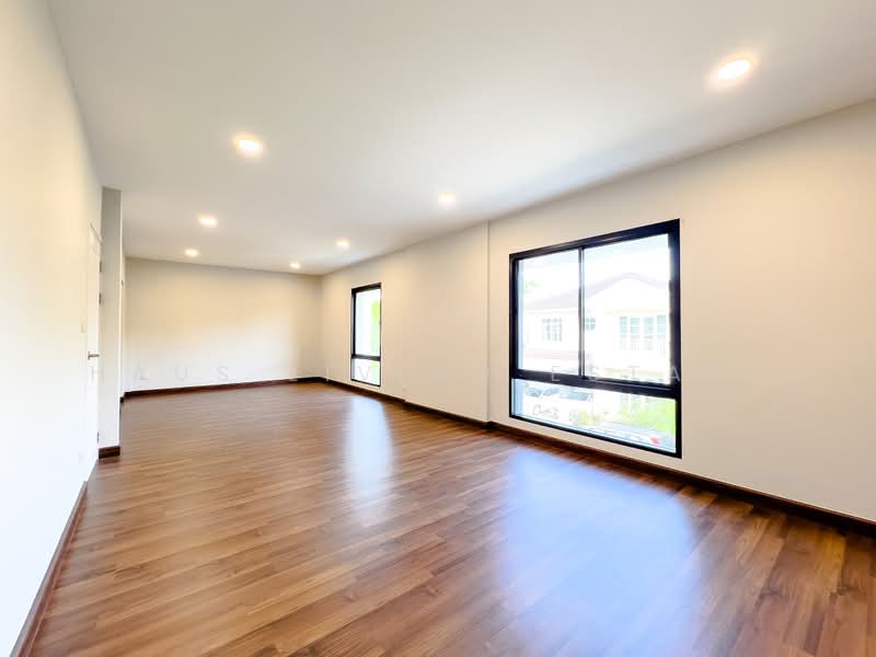 Nanthawan Wongwaen - Rattanathibet, Nonthaburi, Sao Thong Hin, Bang Yai, Nonthaburi, 5 Bedrooms, 369 sqm, Single Detached House For Sale, by Haus Living Estate, 500393631 - DDproperty.com