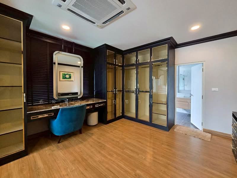 Centro Bangna, Samut Prakan, 111 Soi 3, Bang Kaeo, Bang Plee, Samut Prakan, 4 Bedrooms, 260 sqm, Single Detached House For Rent, by Somchai Ruechajirakit, 500393672 - DDproperty.com