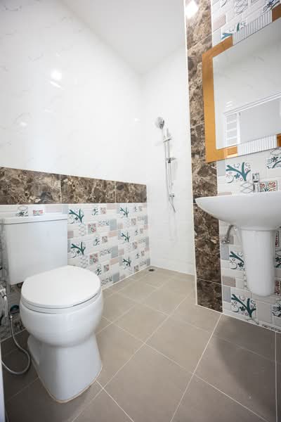 Golden Town Chalermprakiat - Suanluang, Bangkok, Soi Chaloem Phrakiat Rama 9 Soi 30 Yaek 14, Kanchanaphisek Road, Dok Mai, Prawet, Bangkok, 4 Bedrooms, 1 sqm, Townhouse For Sale, by Tharnavee Tharnasetthadakul, 500393750 - DDproperty.com
