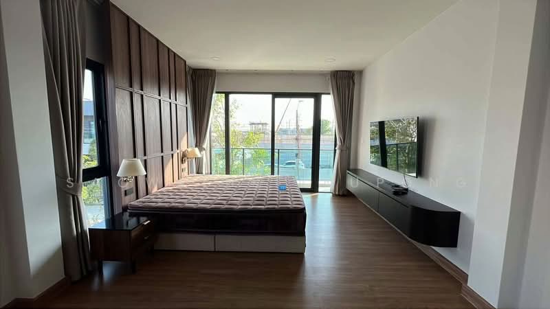 Centro Bangna, Samut Prakan, 111 Soi 3, Bang Kaeo, Bang Plee, Samut Prakan, 4 Bedrooms, 280 sqm, Single Detached House For Sale, by Saowaluk Anupong, 500393761 - DDproperty.com