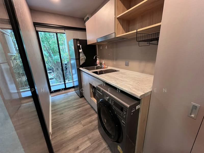 Atmoz Ratchada-Huaikwang, Bangkok, Saha Kan Pramun Alley, Wang Thonglang, Bangkok, 1 Bedroom, 30 sqm, Condo For Rent, by Chanon Phangchienghien, 500393782 - DDproperty.com