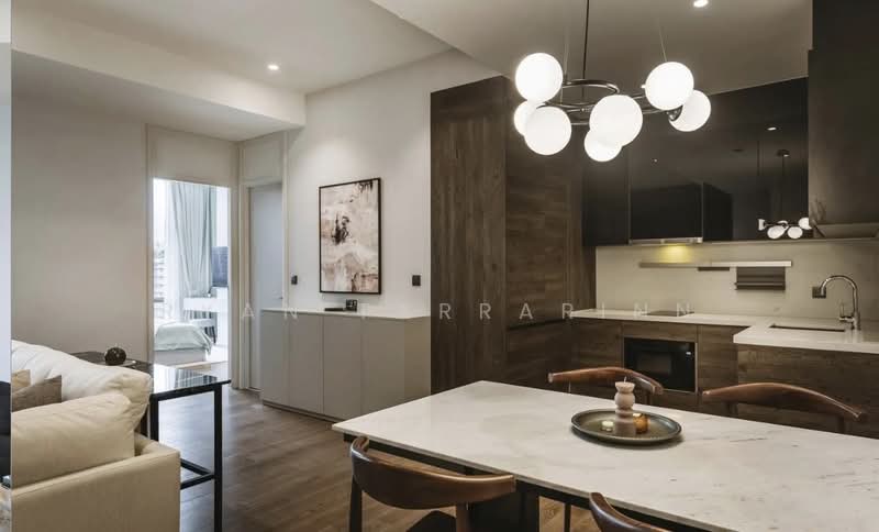 Muniq Langsuan, Bangkok, Soi Tonson, Lumphini, Pathum Wan, Bangkok, 2 Bedrooms, 78 sqm, Condo For Rent, by Ryan Tarrarinn, 500393823 - DDproperty.com