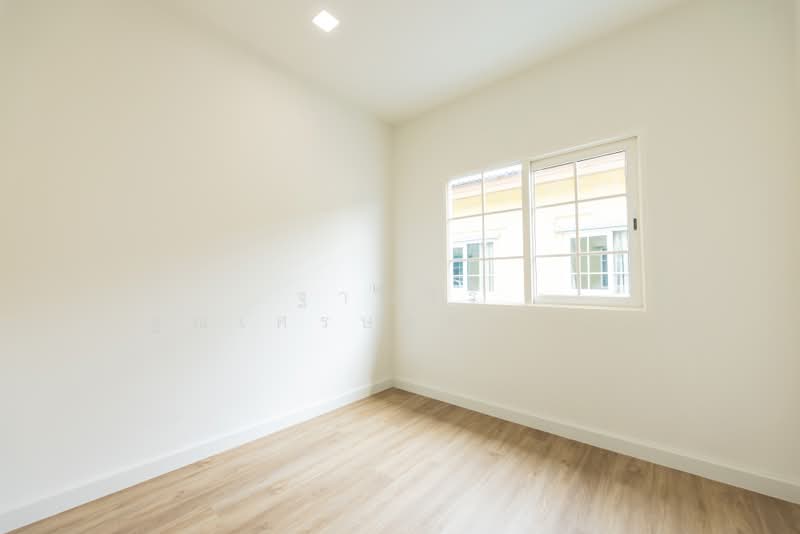 Golden Town 2 Onnut-Pattanakarn, Bangkok, 189 Soi On Nut 65 Yaek 14, Prawet, Bangkok, 4 Bedrooms, 1 sqm, Townhouse For Sale, by Tharnavee Tharnasetthadakul, 500393830 - DDproperty.com