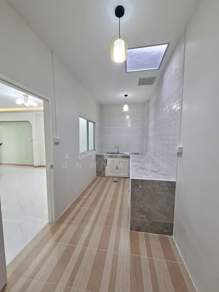 Pruksa 10, Nonthaburi, Bang Kruai - Sai Noi Road, Sai Noi, Nonthaburi, 3 Bedrooms, 72 sqm, Townhouse For Sale, by Adirasa Kongkapun, 500393841 - DDproperty.com