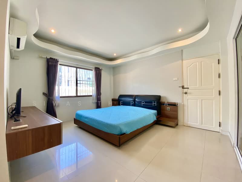 3 Bed House | Soi Siam Country Club | Rent 30K | Sale 4.9 MB | Pet Friendly, Chon Buri (Pattaya), Boss Pattaya Village, Bang Lamung, Bang Lamung (Pattaya), Chon Buri (Pattaya), 3 Bedrooms, 230 sqm, Single Detached House For Rent, by Siwas Thepphabut, 500393877 - DDproperty.com