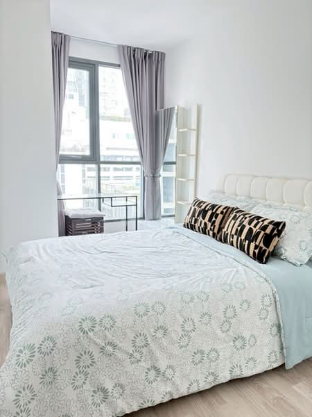 IDEO MOBI Sukhumvit 81, Bangkok, 2097 Sukhumvit Road, Bang Chak, Phra Khanong, Bangkok, 1 Bedroom, 30 sqm, Condo For Rent, by Connex Property, 500393912 - DDproperty.com