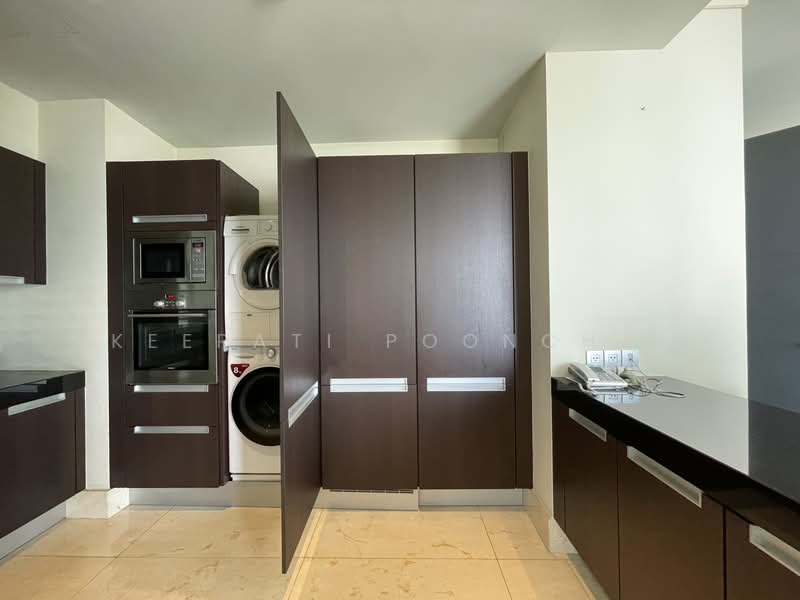 The Infinity, Bangkok, 98 Narathiwatratchanakharin Road, Silom, Bang Rak, Bangkok, 2 Bedrooms, 128 sqm, Condo For Rent, by Keerati Poonchai, 500393936 - DDproperty.com