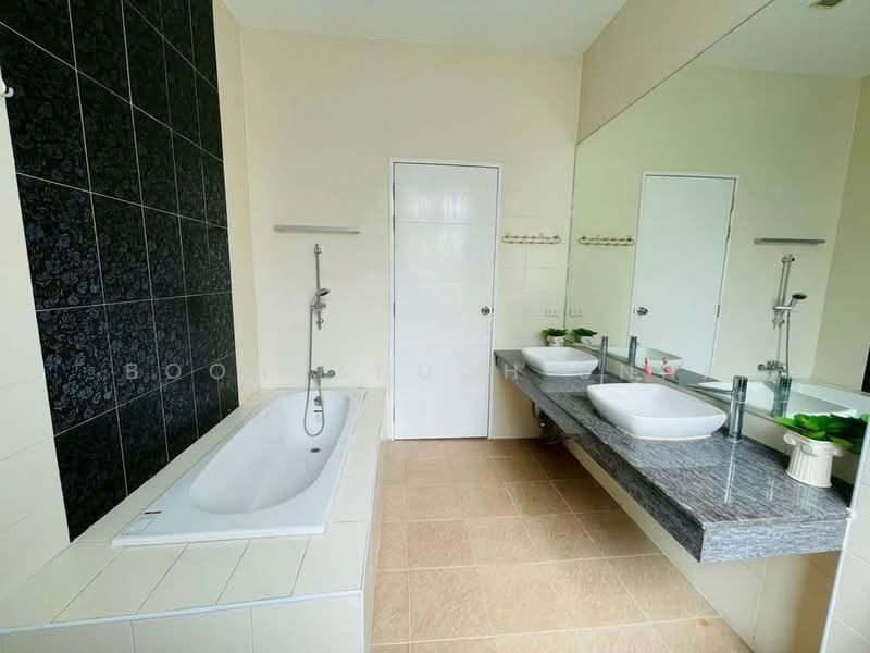 undefined, Chon Buri (Pattaya), Nong Pru, Bang Lamung (Pattaya), Chon Buri (Pattaya), 3 Bedrooms, 180 sqm, Single Detached House For Sale, by Boonyanuch Unna, 500393961 - DDproperty.com