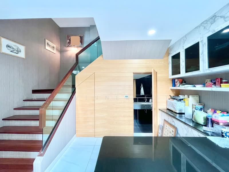 The Gallery House Pattern : เดอะ แกลเลอรี่ เฮ้าส์ แพทเทิร์น, กรุงเทพ, 230/145 ลาดพร้าว แยก31, จอมพล, จตุจักร, กรุงเทพ, 458 ตร.ม., บ้านเดี่ยว ให้เช่า, โดย Jayz Winner Estate, 500393996 - DDproperty.com