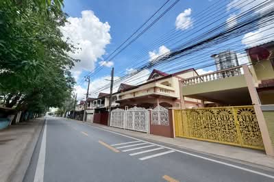 ขาย - ซอยนวมินทร์ 111 ถนนประเสริฐมนูกิจ ถนนนวมินทร์ แขวงคลองกุ่ม เขตบึงกุ่ม กรุงเทพมหานคร 10230, กรุงเทพ