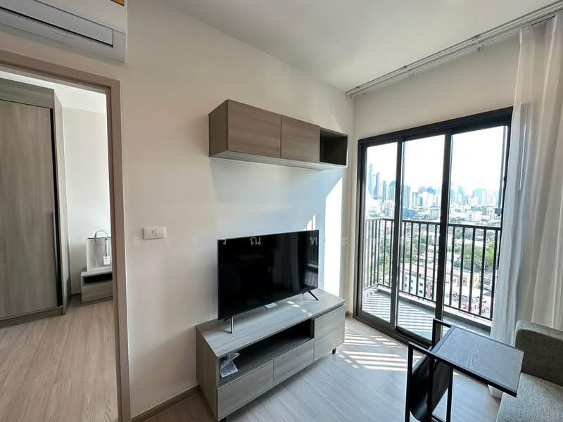 The Base Phetchaburi-Thonglor, Bangkok, Phetchaburi Rd, Bang Kapi, Huai Khwang, Bangkok, 1 Bedroom, 35 sqm, Condo For Rent, by กฤตวรรณ ทะลอมคำ, 500394001 - DDproperty.com