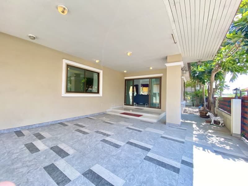 3 Bed House | Soi Siam Country Club | Sale 4.9 MB | Land 316 Sqm, Chon Buri (Pattaya), Boss Pattaya Village, Bang Lamung, Bang Lamung (Pattaya), Chon Buri (Pattaya), 3 Bedrooms, 230 sqm, Single Detached House For Sale, by Siwas Thepphabut, 500394041 - DDproperty.com