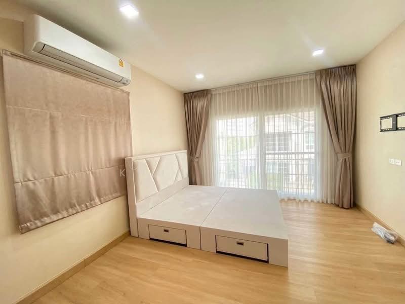 Golden Neo Sukhumvit-Lasalle, Samut Prakan, Samrong Nua, Muang Samut Prakarn, Samut Prakan, 3 Bedrooms, 136 sqm, Single Detached House For Rent, by Khun Jane, 500394043 - DDproperty.com