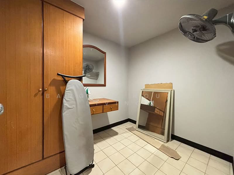 Insaf Tower, Bangkok, 26 Soi Sukhumvit 13, Bang Bon, Bangkok, 3 Bedrooms, 234 sqm, Condo For Rent, by Bangkok House Living, 500394082 - DDproperty.com