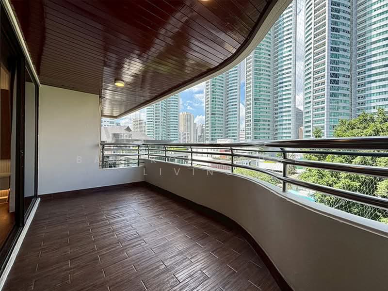 Mayfair Garden Apartment, Bangkok, 59 Soi Sukhumvit 16, Khlong Toei, Bangkok, 4 Bedrooms, 260 sqm, Apartment For Rent, by Bangkok House Living, 500394101 - DDproperty.com