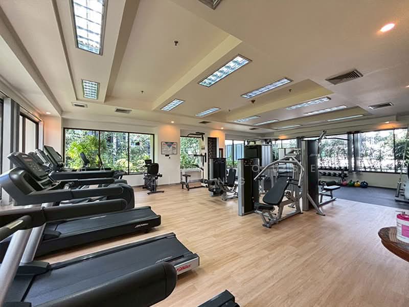Mayfair Garden Apartment, Bangkok, 59 Soi Sukhumvit 16, Khlong Toei, Bangkok, 4 Bedrooms, 260 sqm, Apartment For Rent, by Bangkok House Living, 500394101 - DDproperty.com