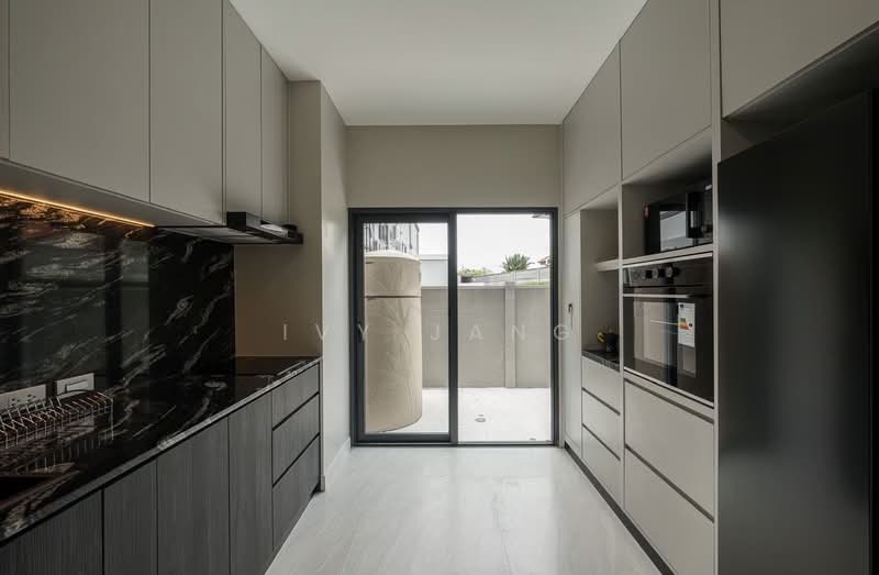 Baan Klang Muang Classe Sukhumvit 77, Bangkok, Soi On Nut 21, Suan Luang, Bangkok, 2 Bedrooms, 214 sqm, Single Detached House For Rent, by Ivy Jang, 500394119 - DDproperty.com
