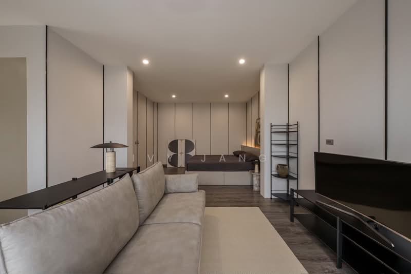 Baan Klang Muang Classe Sukhumvit 77, Bangkok, Soi On Nut 21, Suan Luang, Bangkok, 2 Bedrooms, 214 sqm, Single Detached House For Rent, by Ivy Jang, 500394119 - DDproperty.com
