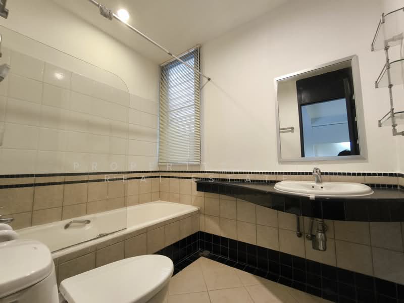 Charktip Court, Bangkok, 62 Soi Sukhumvit 51, Khlongtoei Nua, Watthana, Bangkok, 3 Bedrooms, 200 sqm, Condo For Rent, by PROPERTYSIGHTS REAL ESTATE, 500394147 - DDproperty.com