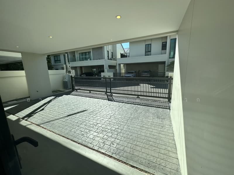 The Lavish, Chon Buri (Pattaya), Na Kloe, Bang Lamung (Pattaya), Chon Buri (Pattaya), 4 Bedrooms, 350 sqm, Single Detached House For Sale, by อาทิตยา จินตะเหวก, 500394165 - DDproperty.com