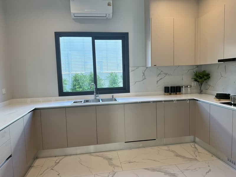The Lavish, Chon Buri (Pattaya), Na Kloe, Bang Lamung (Pattaya), Chon Buri (Pattaya), 4 Bedrooms, 350 sqm, Single Detached House For Sale, by อาทิตยา จินตะเหวก, 500394165 - DDproperty.com