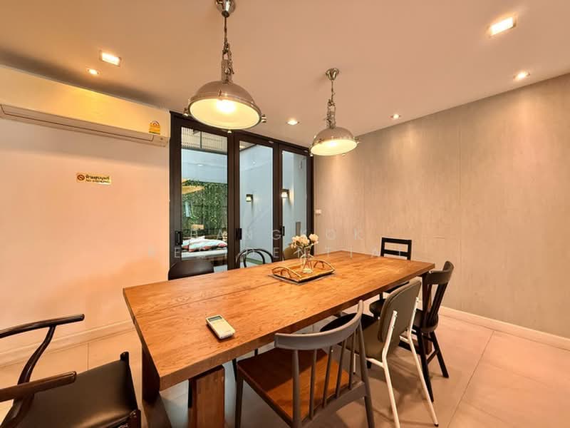 Townhouse, กรุงเทพ, คลองตันเหนือ, วัฒนา, กรุงเทพ, 200 ตร.ม., ทาวน์เฮ้าส์ ให้เช่า, โดย Bangkok Residential, 500394186 - DDproperty.com