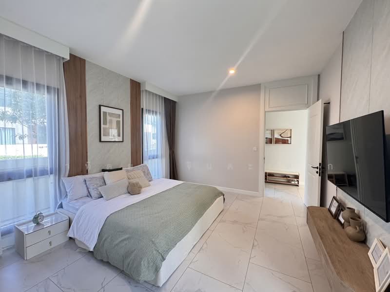 The Lavish, Chon Buri (Pattaya), Na Kloe, Bang Lamung (Pattaya), Chon Buri (Pattaya), 4 Bedrooms, 350 sqm, Single Detached House For Sale, by อาทิตยา จินตะเหวก, 500394270 - DDproperty.com